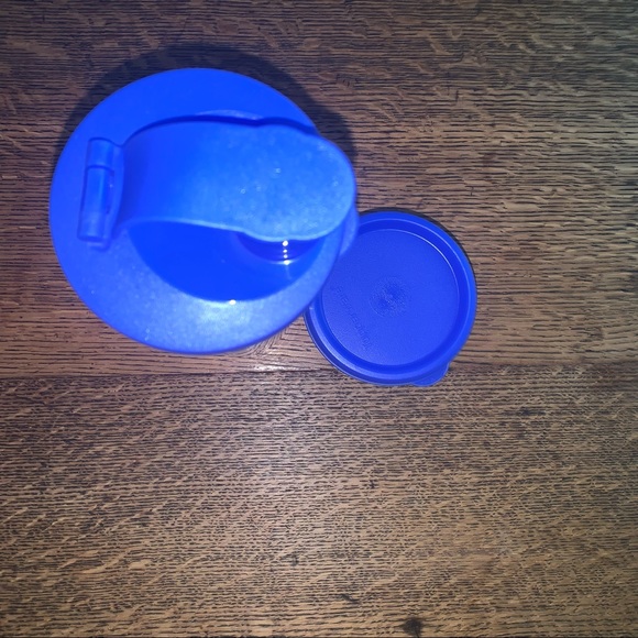 TUPPERWARE CHARLIE BROWN HALLOWEEN TUMBLER SET - Picture 3 of 3